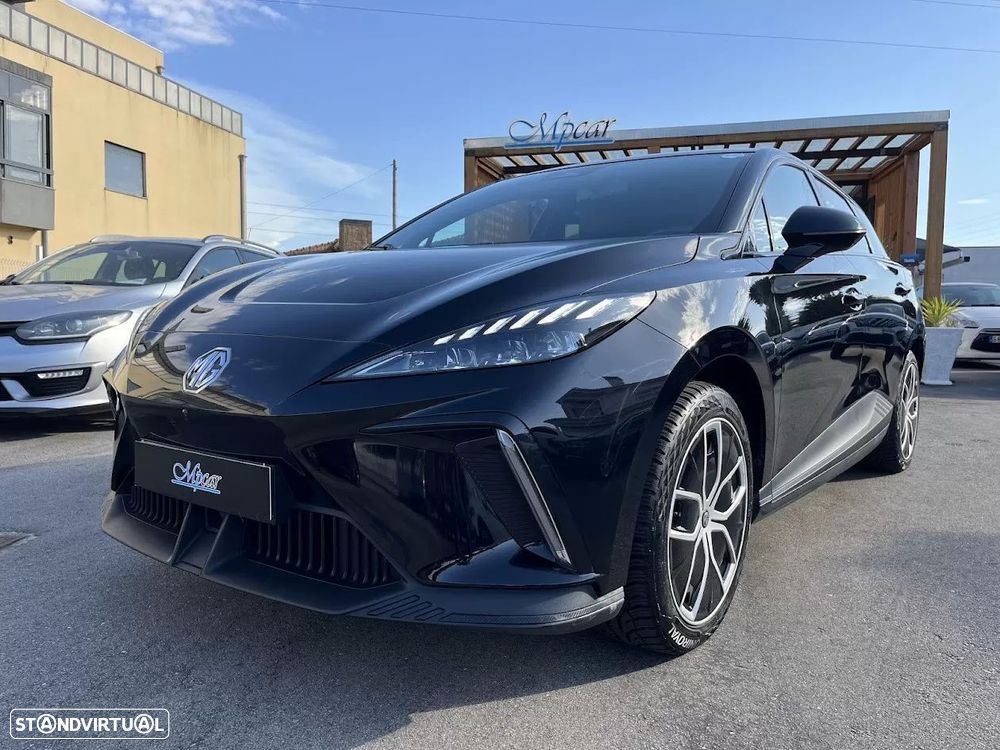 MG MG4 64 kWh Luxury - 45