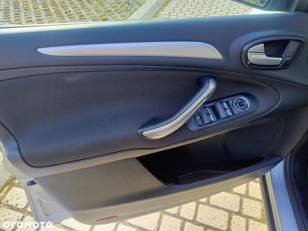 Ford S-Max 2.0 TDCi Trend - 11