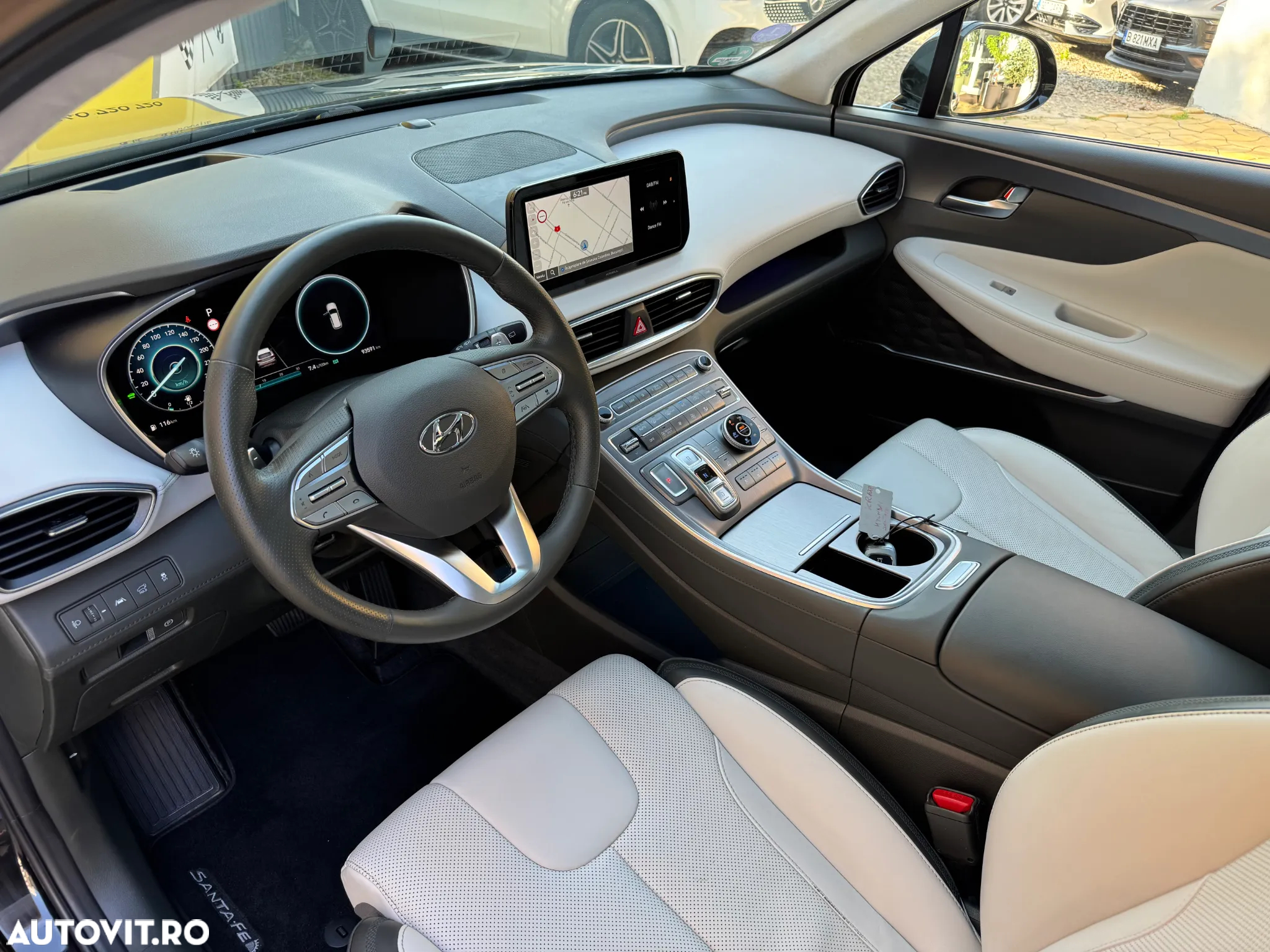 Hyundai Santa Fe Hybrid 1.6 l 230 CP 4WD 6AT Luxury - 2