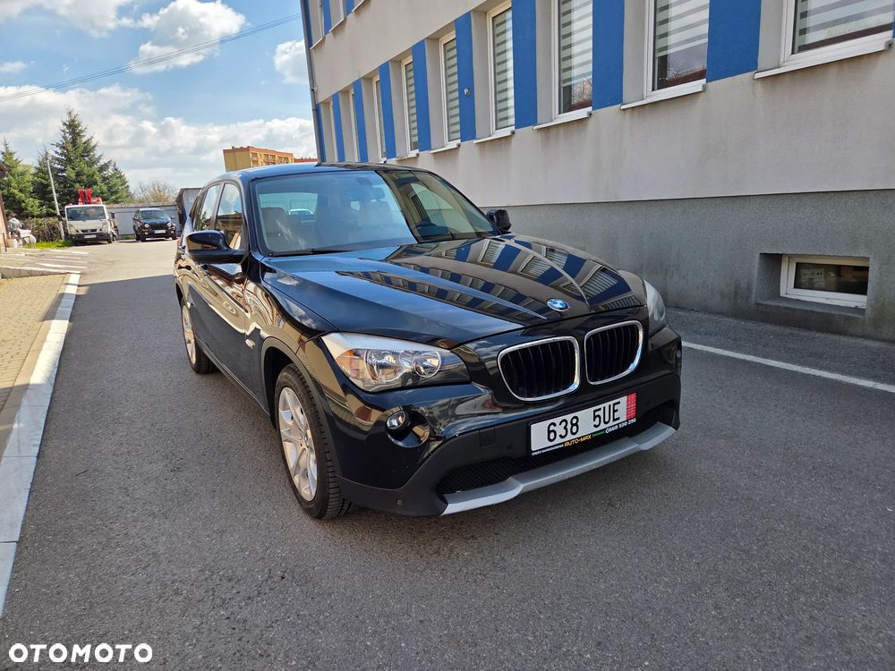 BMW X1 sDrive18i xLine - 3
