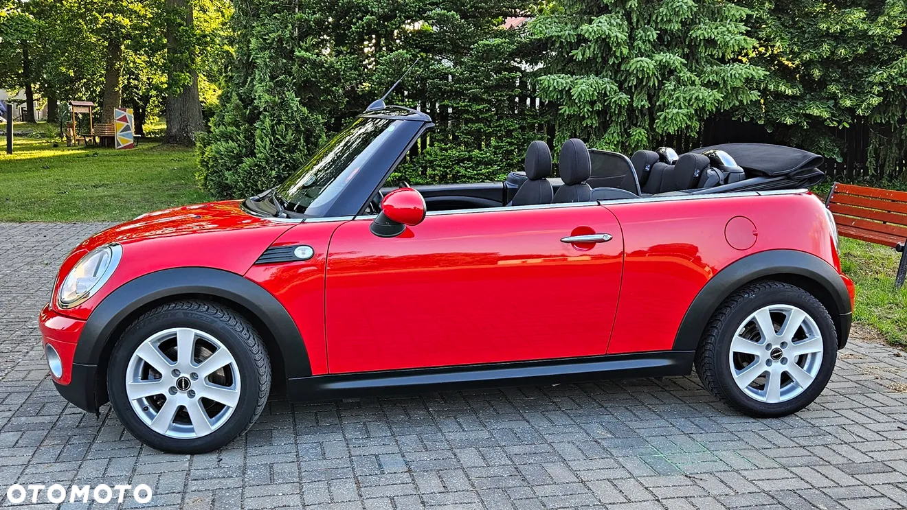 MINI Cooper Cabrio - 4
