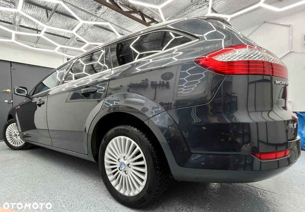 Ford Mondeo - 18
