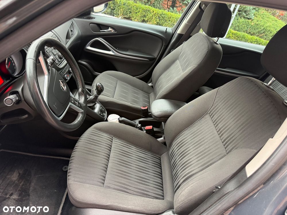 Opel Zafira - 16