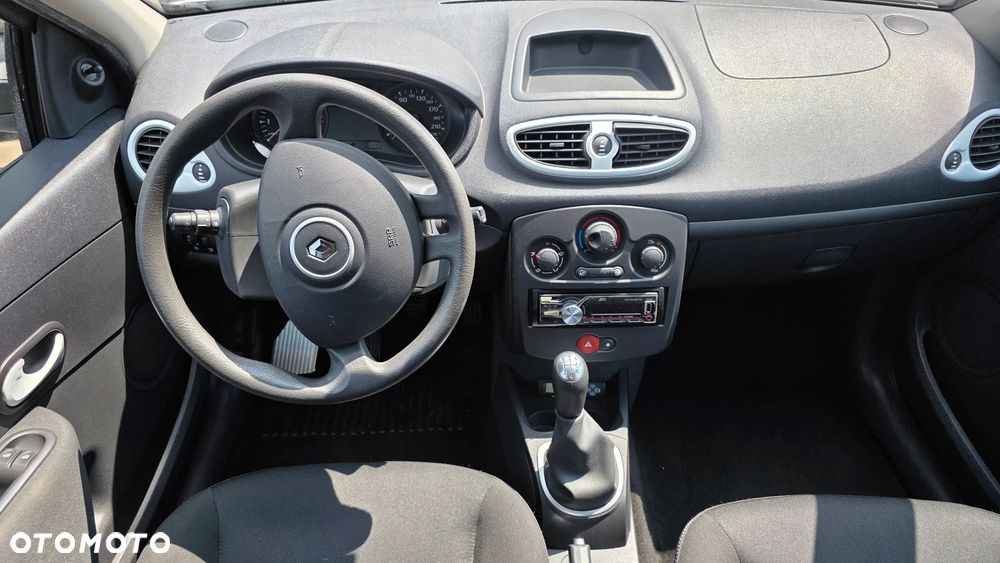 Renault Clio 1.2 16V Alize Euro5 - 10