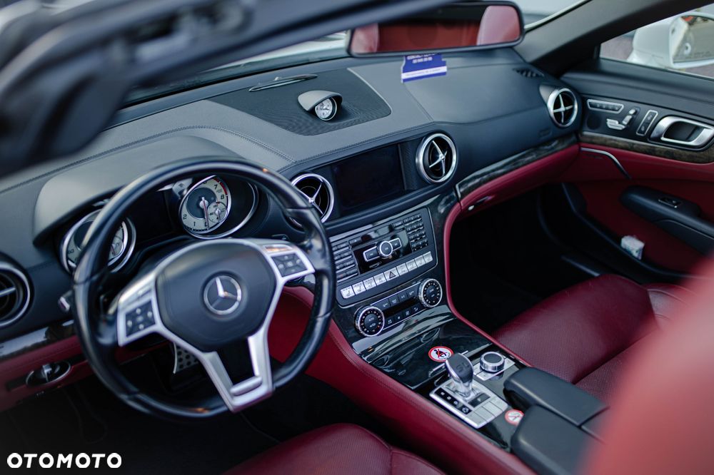 Mercedes-Benz SL 400 - 28