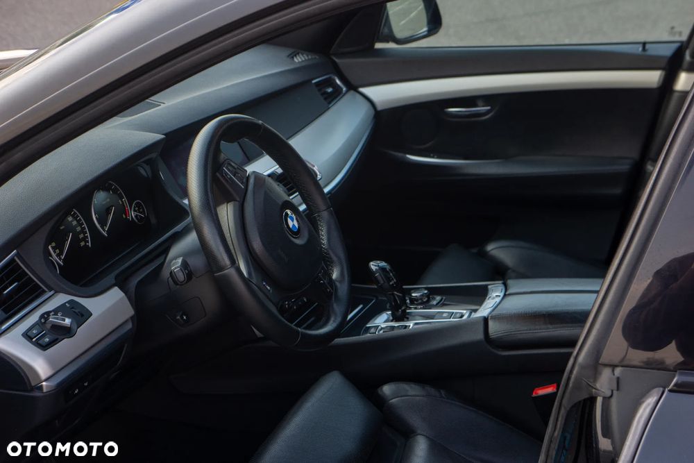 BMW 5GT 530d - 13