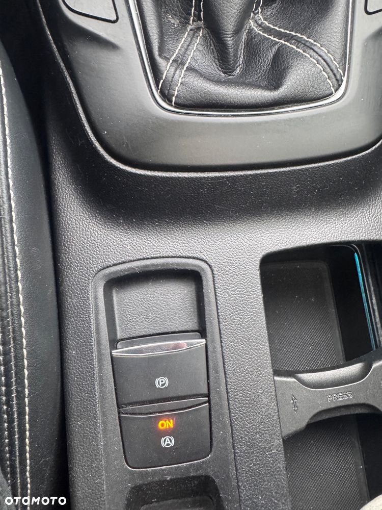 Ford Focus 2.0 EcoBlue ST-2 - 12