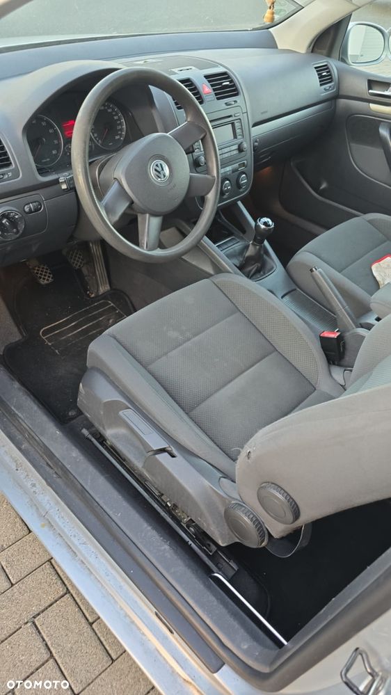 Volkswagen Golf 1.6 FSI Goal - 6