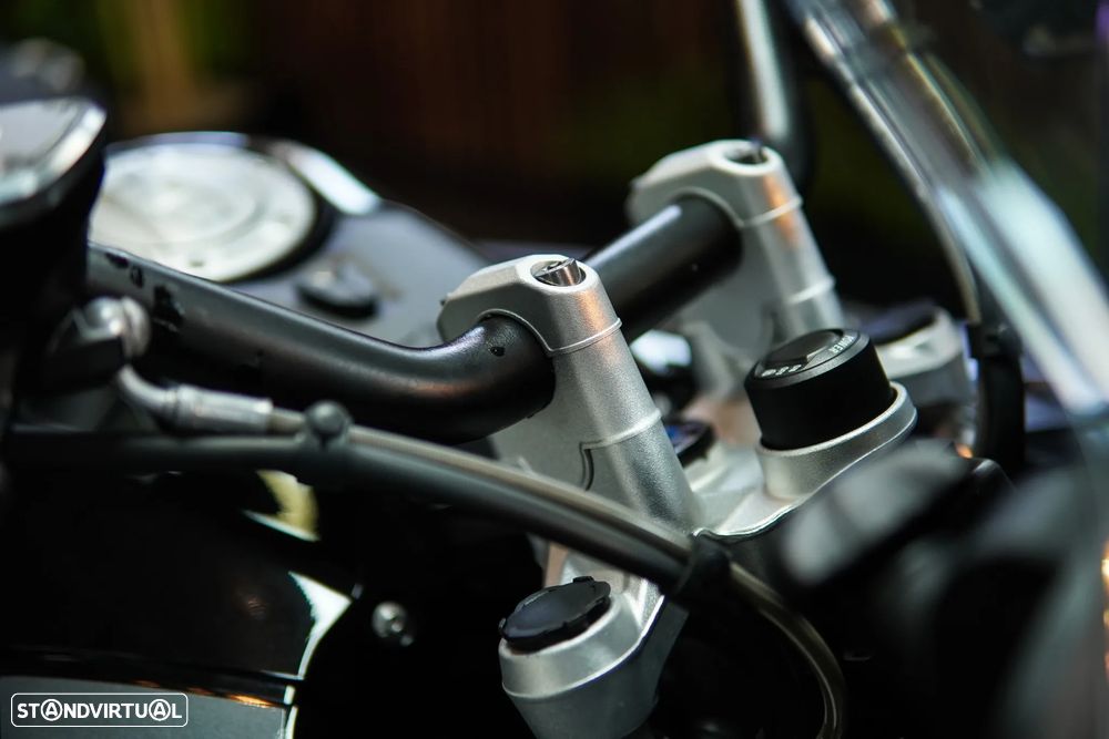 BMW R 1250 GS Adventure TRIPLE BLACK 4 Packs - 48