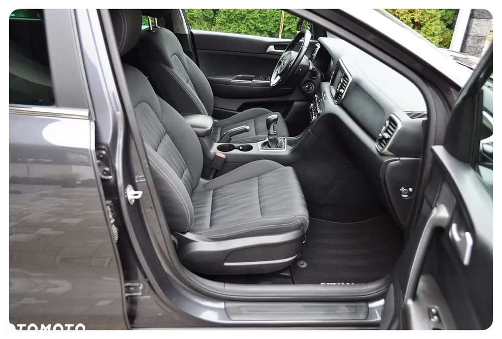 Kia Sportage 1.6 GDI M 2WD - 23