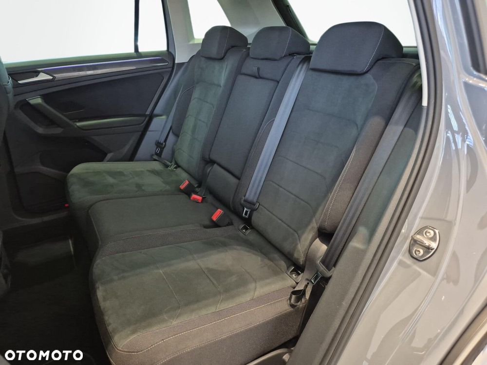 Volkswagen Tiguan 1.5 TSI EVO Elegance DSG - 29
