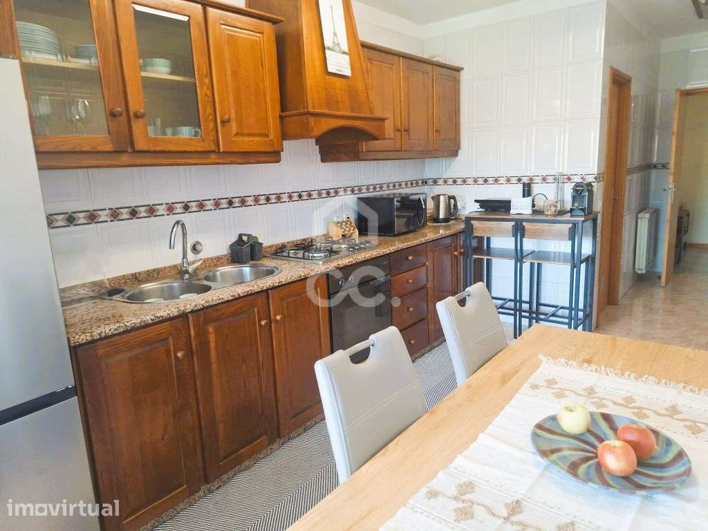 Apartamento T2 com Lugar de Garagem - Excelente Oportunidade de Inv... - Grande imagem: 3/20