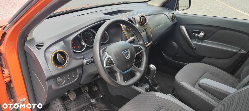 Dacia Sandero Stepway TCe 90 Prestige - 29