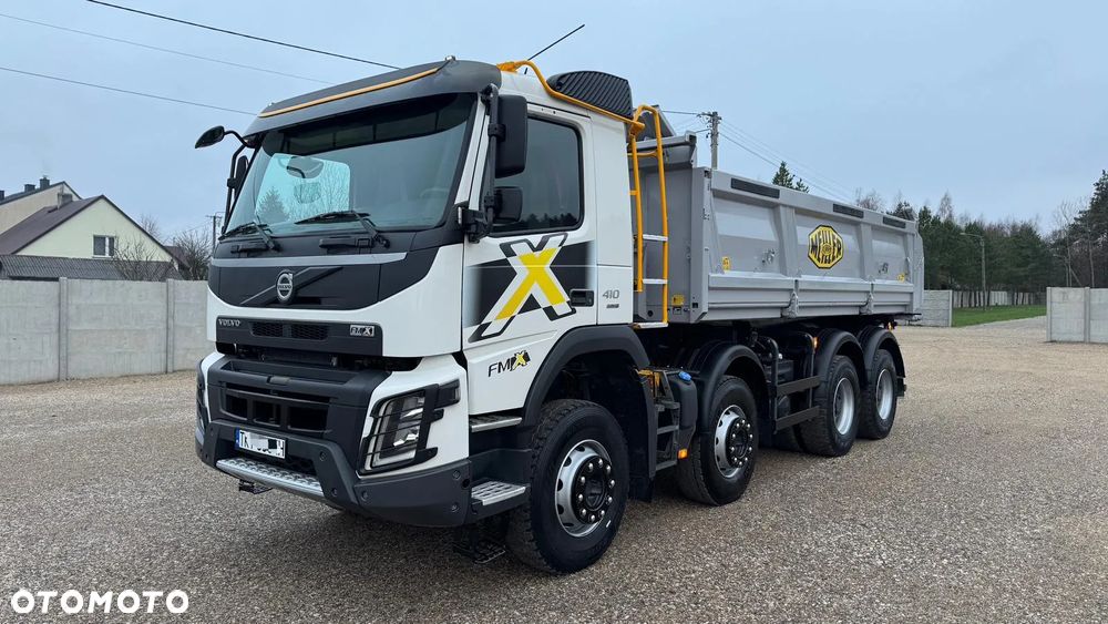 Volvo FMX 410  8X4 - 13