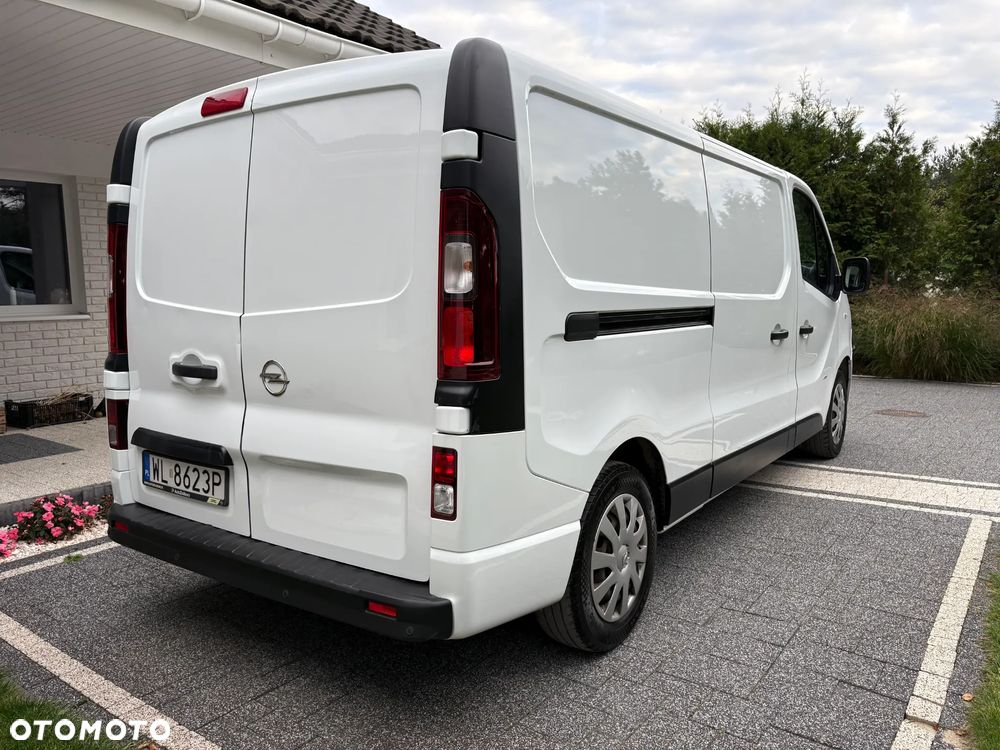 Opel Vivaro - 4