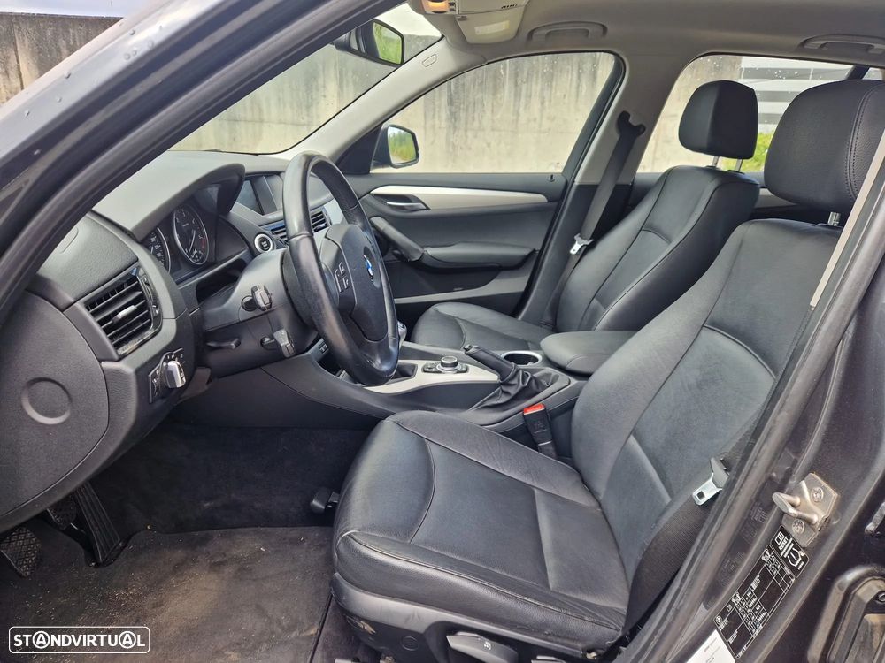 BMW X1 18 d xDrive xLine - 7