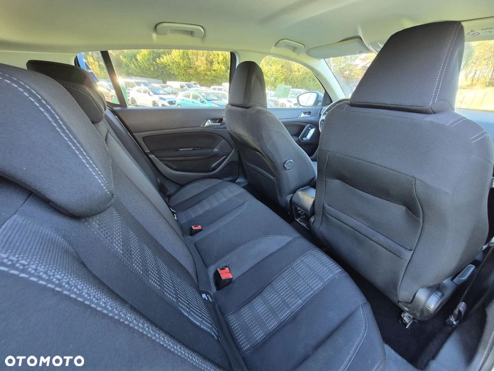 Peugeot 308 PureTech 130 EAT6 Stop & Start Allure - 24