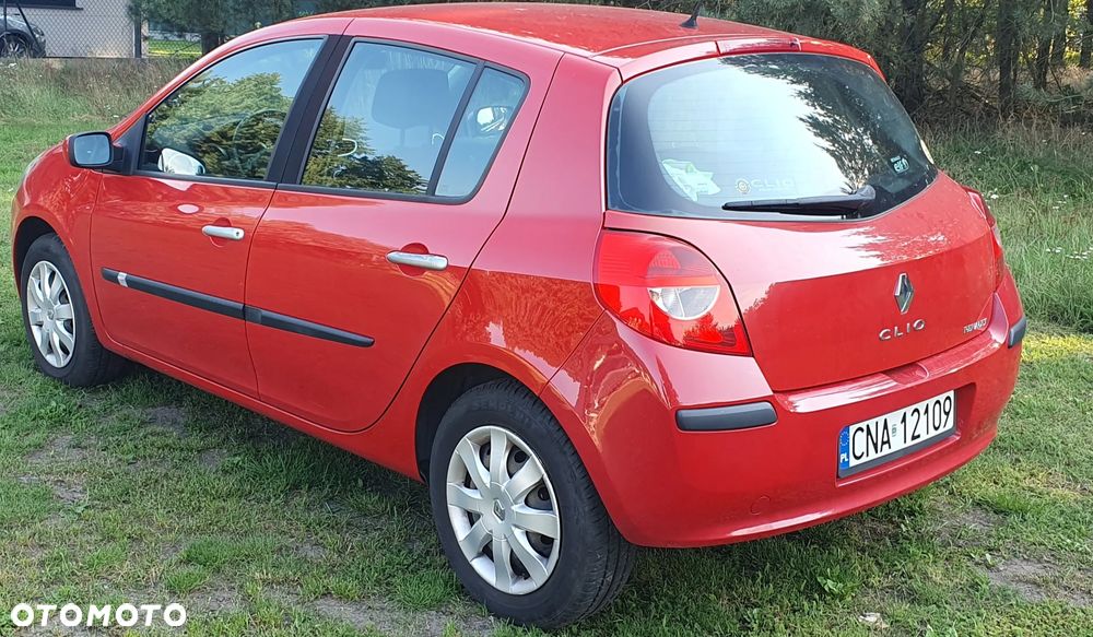 Renault Clio 1.6 16V Exception - 3