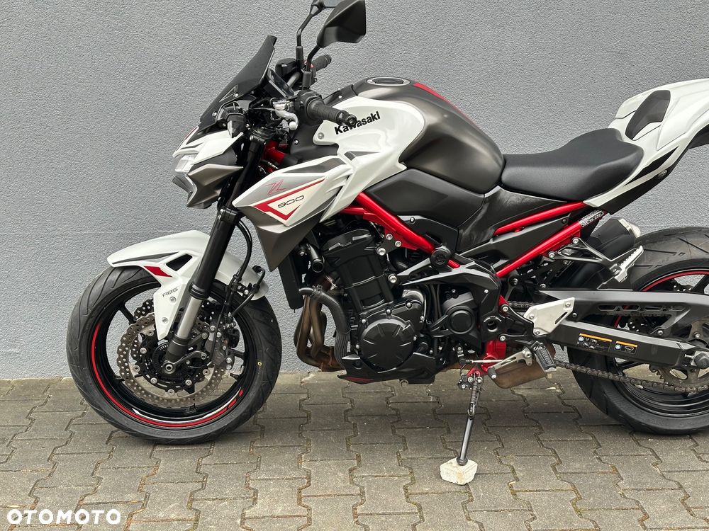 Kawasaki Z 900 - 7