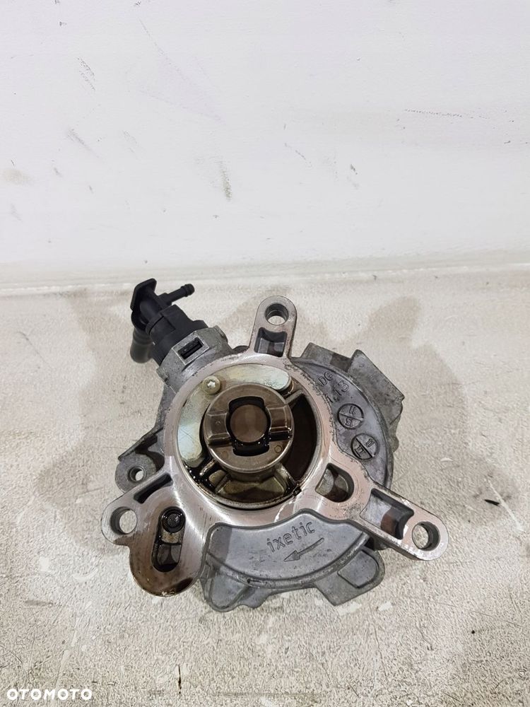 pompa vacum 31316688 volvo s60 ii v60 v70 2.0d - 12
