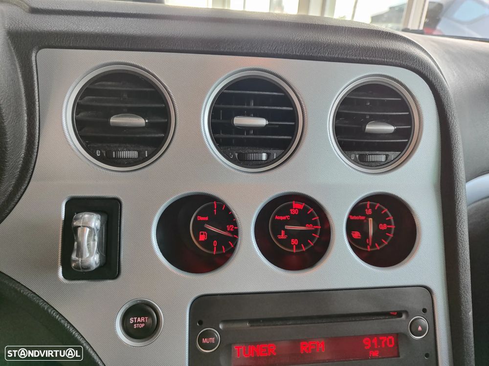 Alfa Romeo 159 Sportwagon 1.9 JTDm 16V Sportiva+ - 27