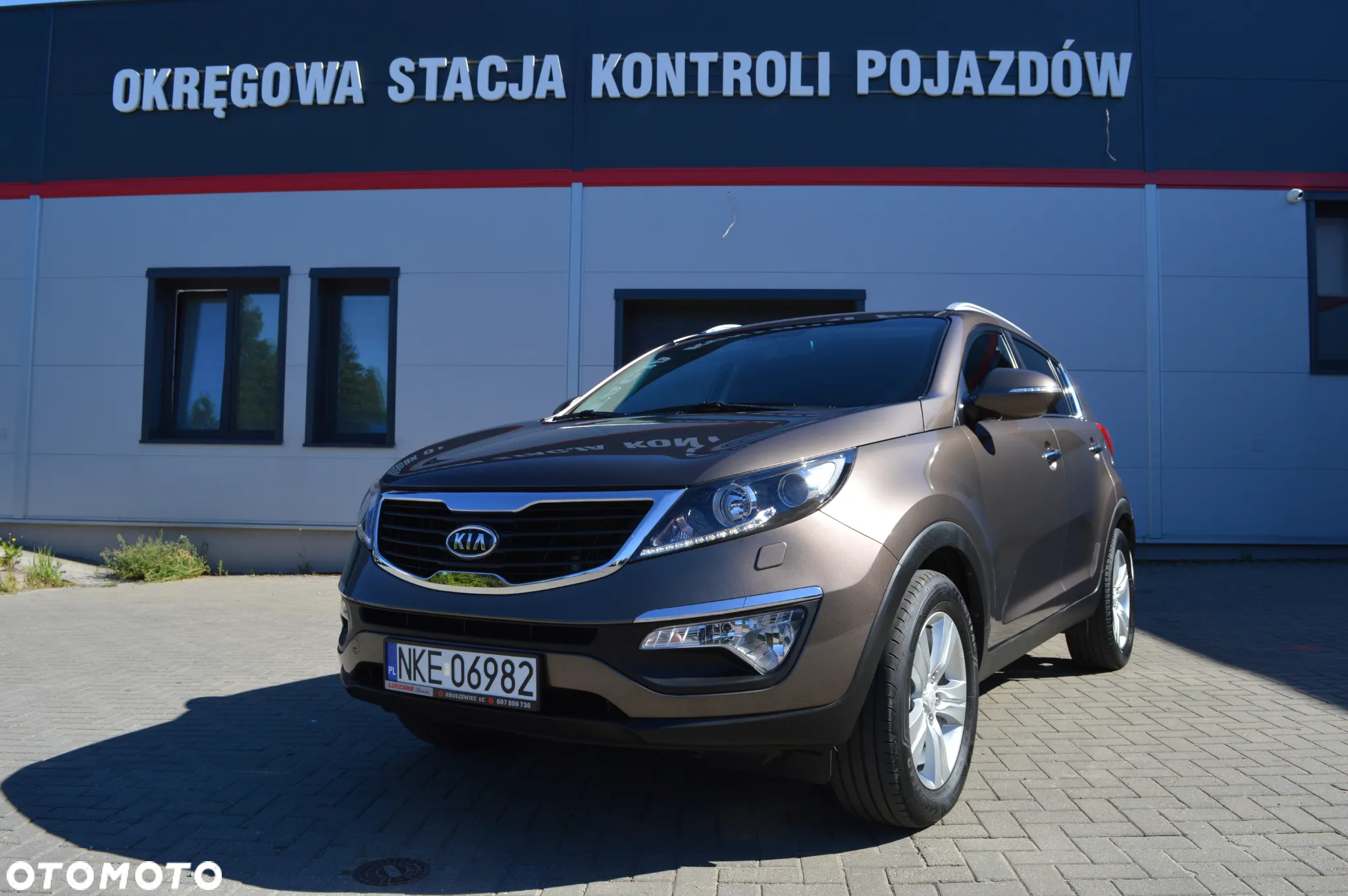 Kia Sportage 1.7 CRDI 2WD Dream-Team Edition - 2