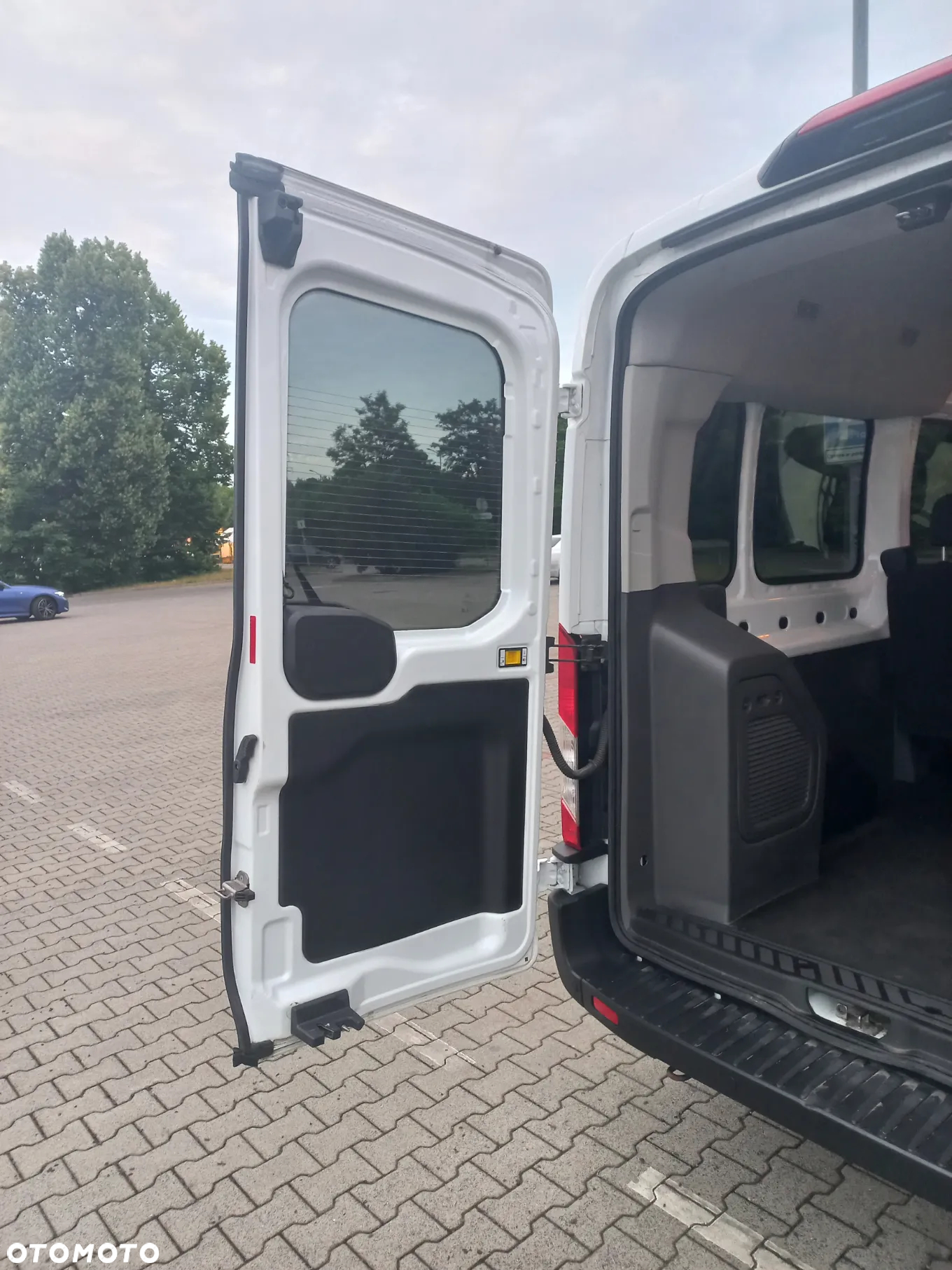 Ford Transit - 10