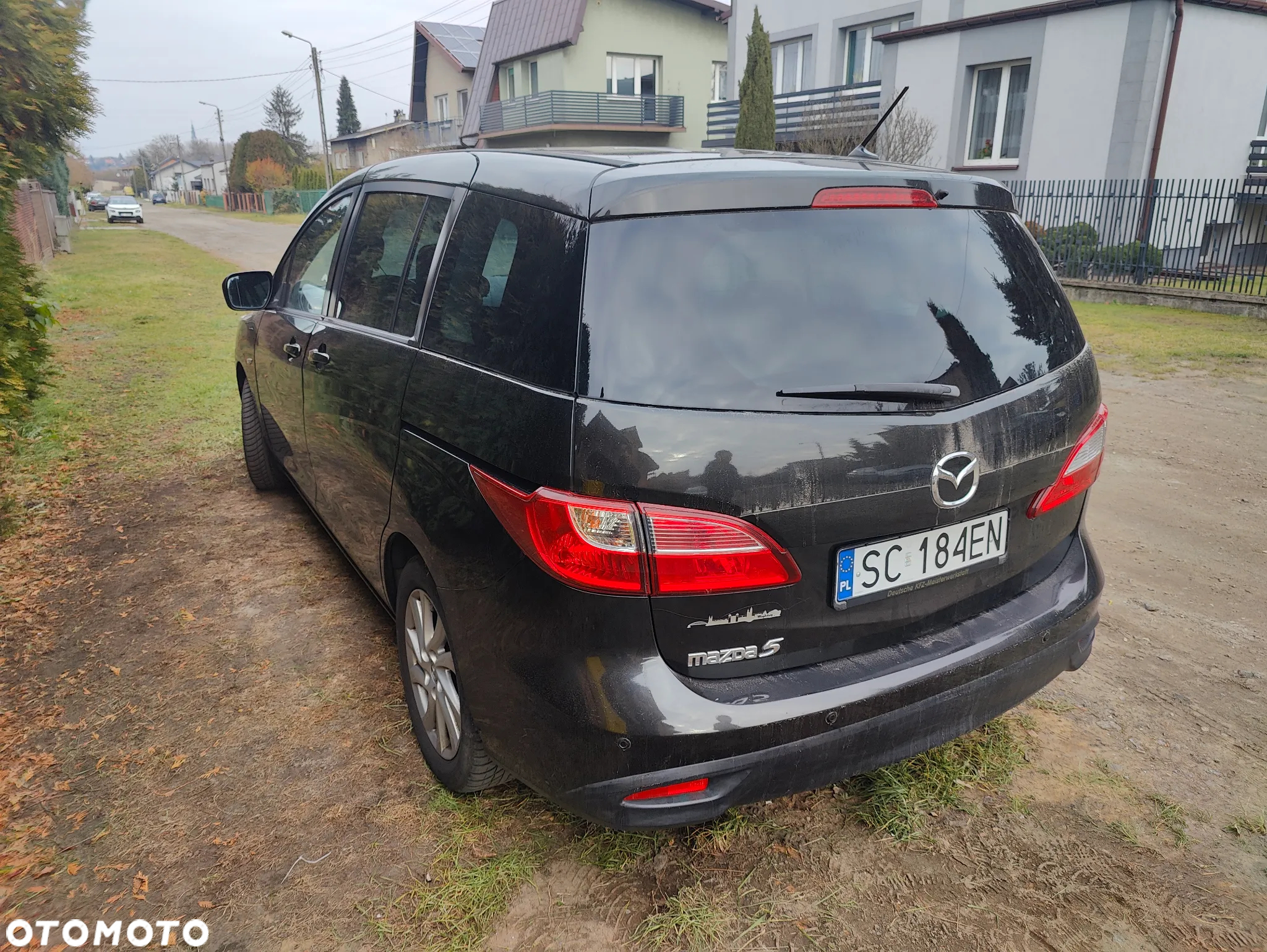 Mazda 5 1.6 CD Navi + - 12