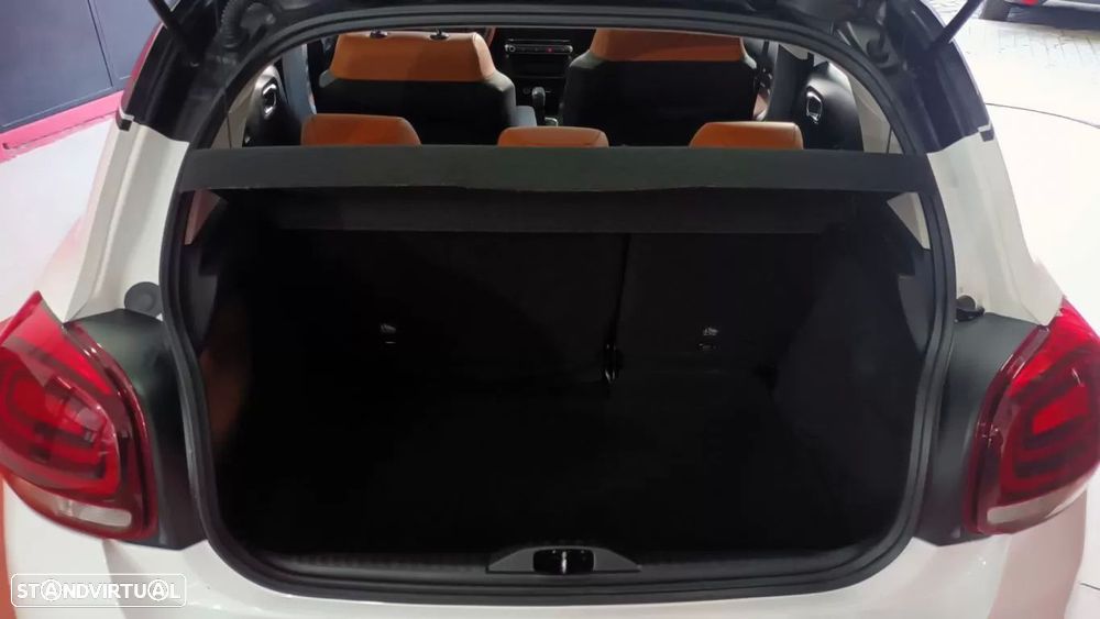 Citroën C3 1.2 PureTech Shine - 61