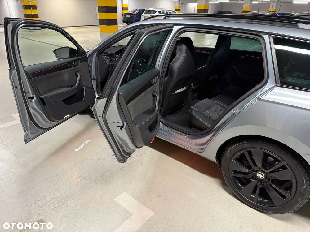 Skoda Superb 1.5 TSI Sportline DSG - 16