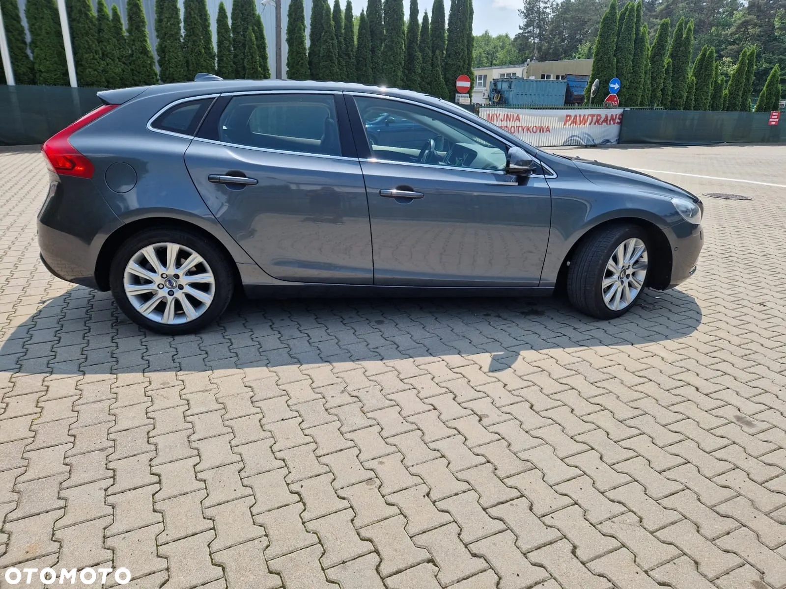 Volvo V40 D2 Summum - 7