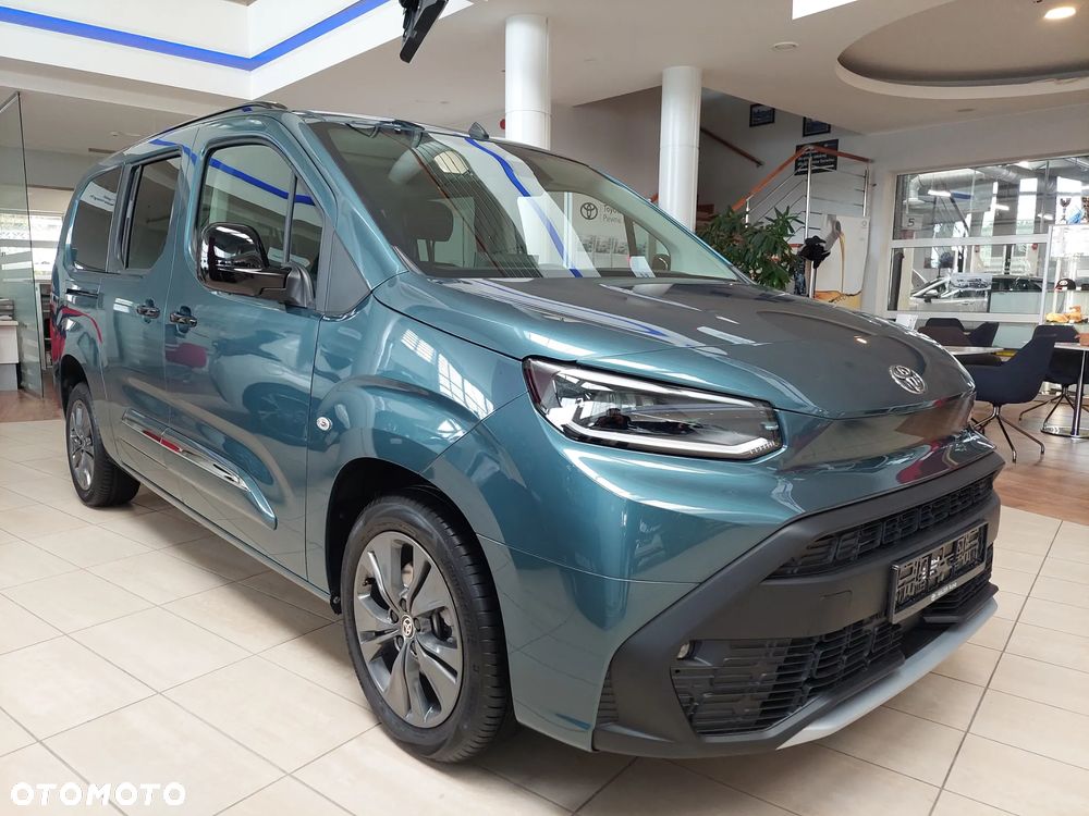 Toyota Proace City Verso Long 1.5 D-4D Family
