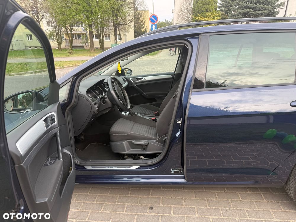 Volkswagen Golf 1.4 TSI BlueMotion Technology DSG Cup - 16