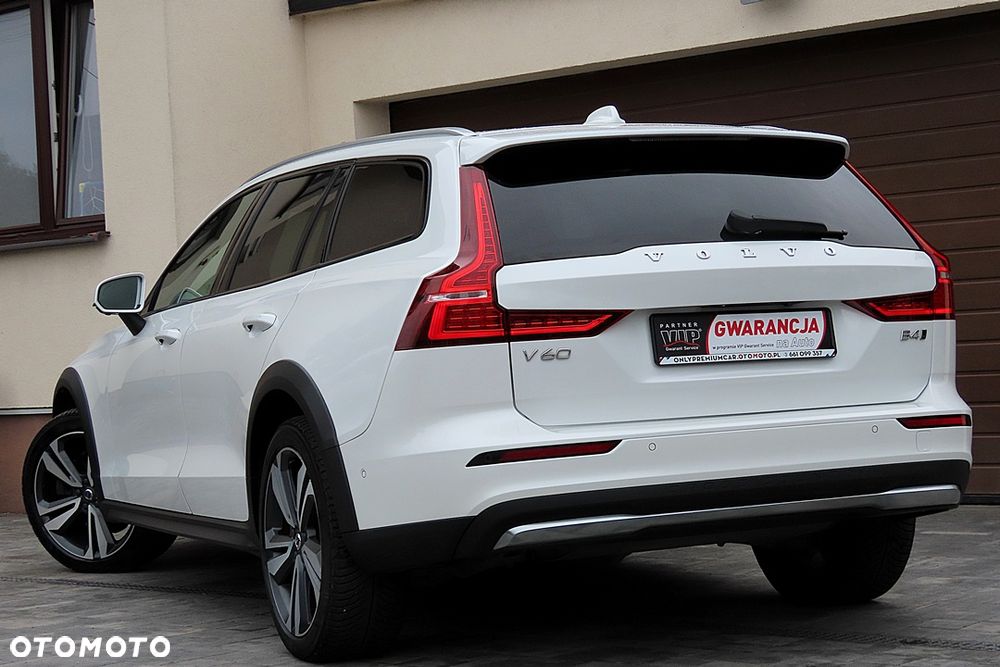 Volvo V60 Cross Country B4 D AWD Geartronic - 8