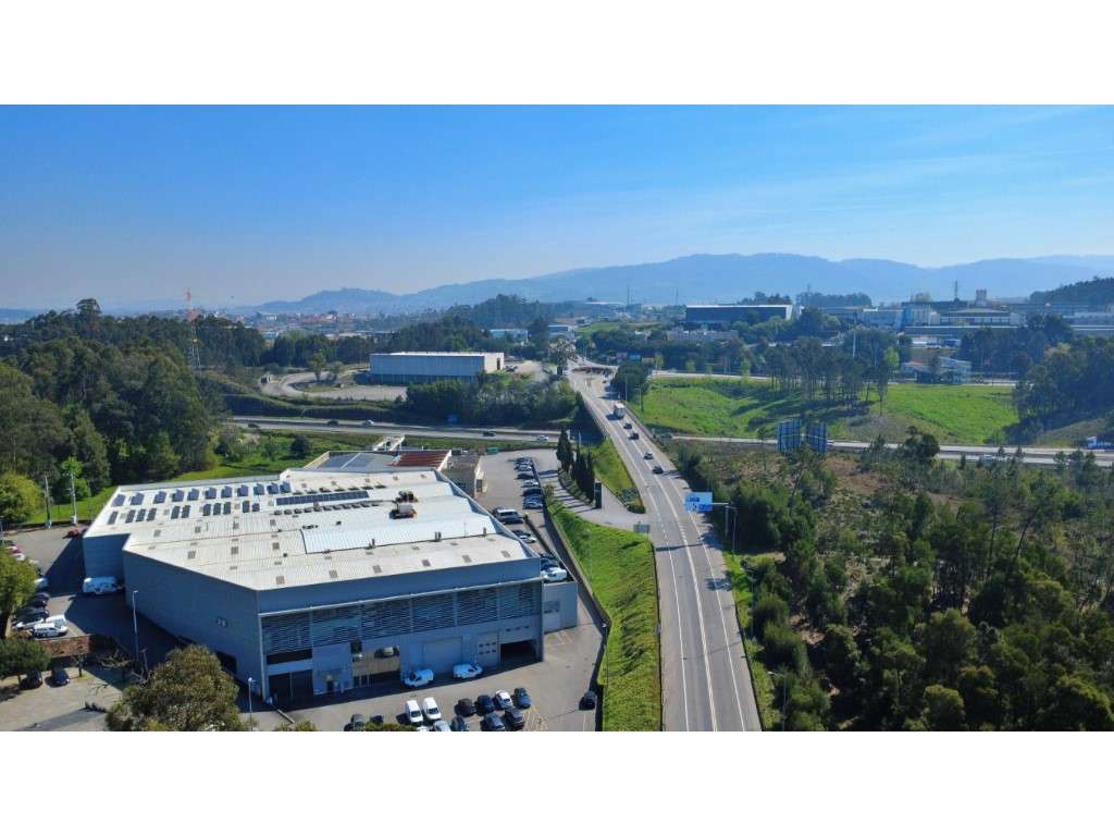 Armazém moderno com excelente localização - Grande imagem: 2/19