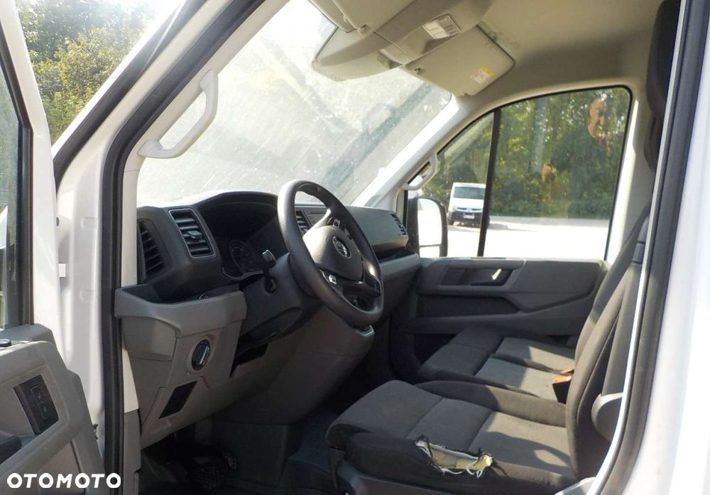 Volkswagen Crafter - 23