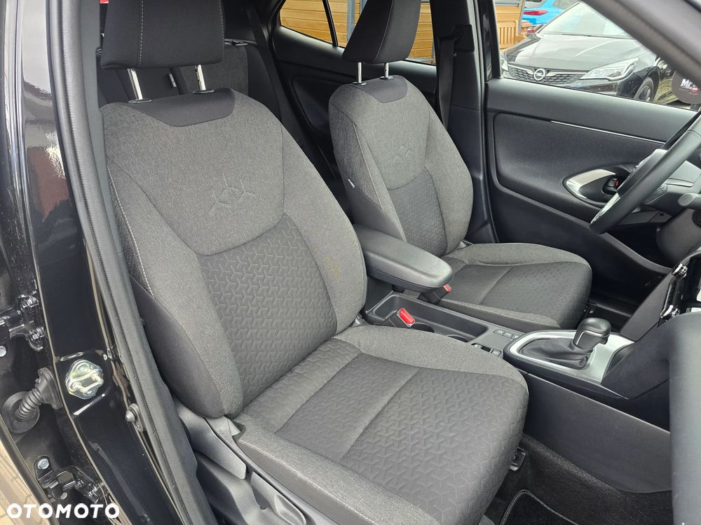 Toyota Yaris Cross - 14