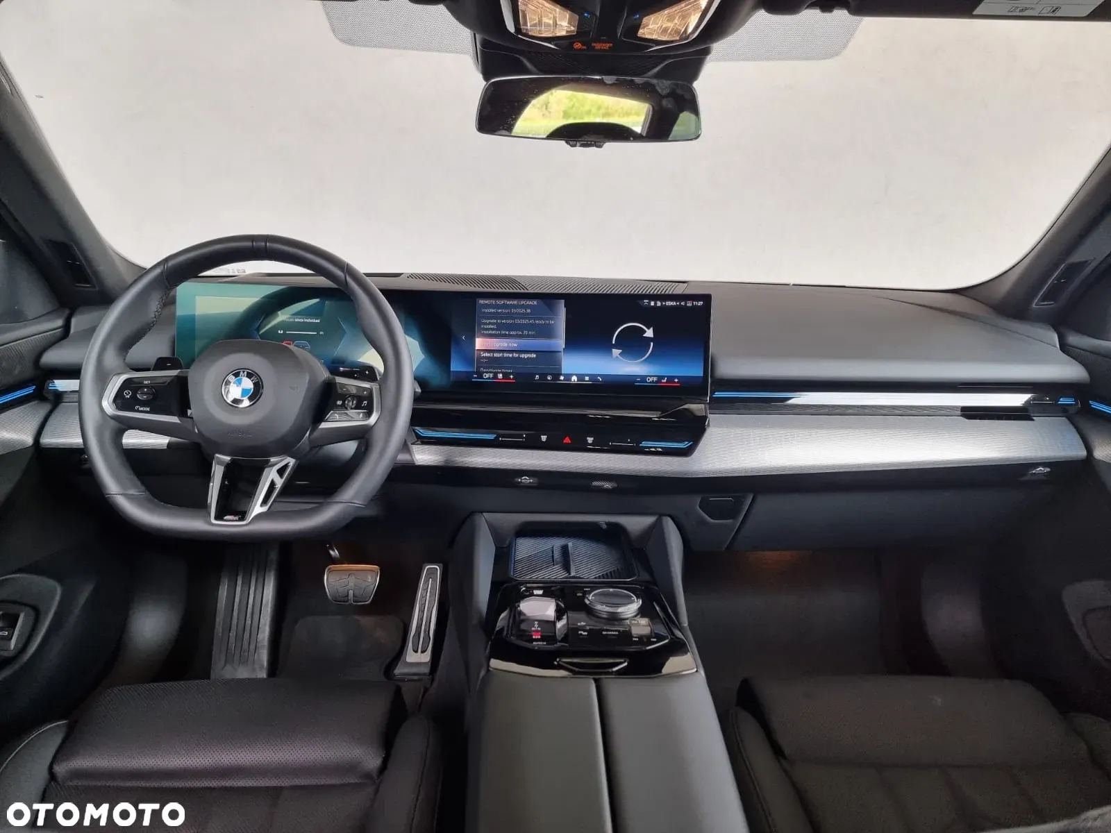 BMW Seria 5 520d Touring - 12