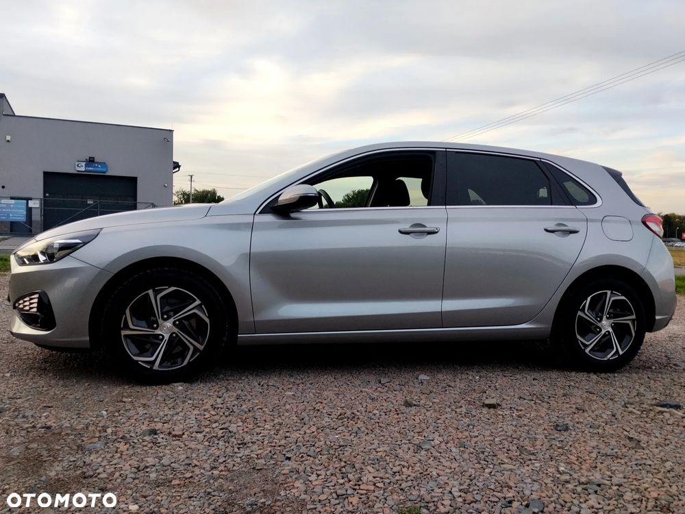 Hyundai i30 1.5 DPI Smart - 2