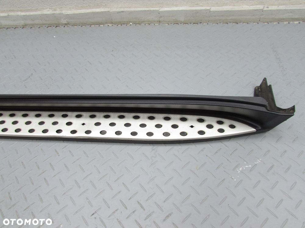 MERCEDES ML W164 06-12 NAKLADKA STOPIEN LISTWA PROGOWA LEWA - 4
