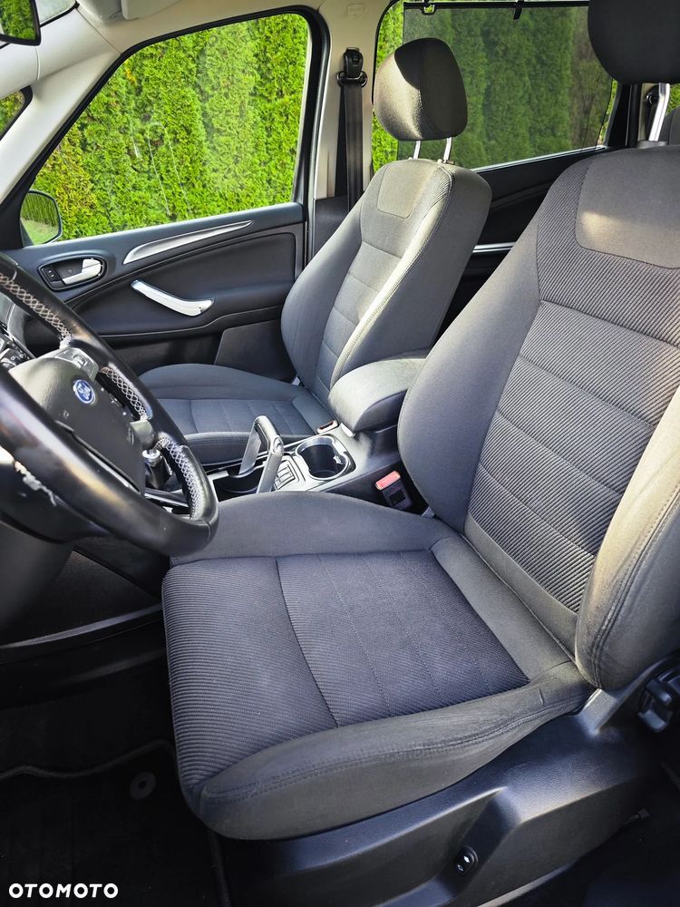 Ford S-Max 2.0 TDCi DPF Titanium - 17