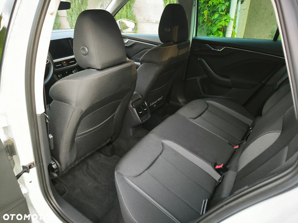 Skoda Kamiq 1.0 TSI Tour - 14