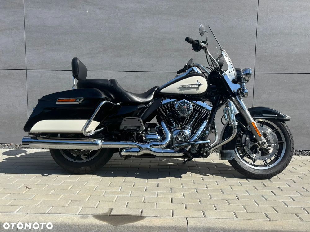 Harley-Davidson Touring Road King - 2
