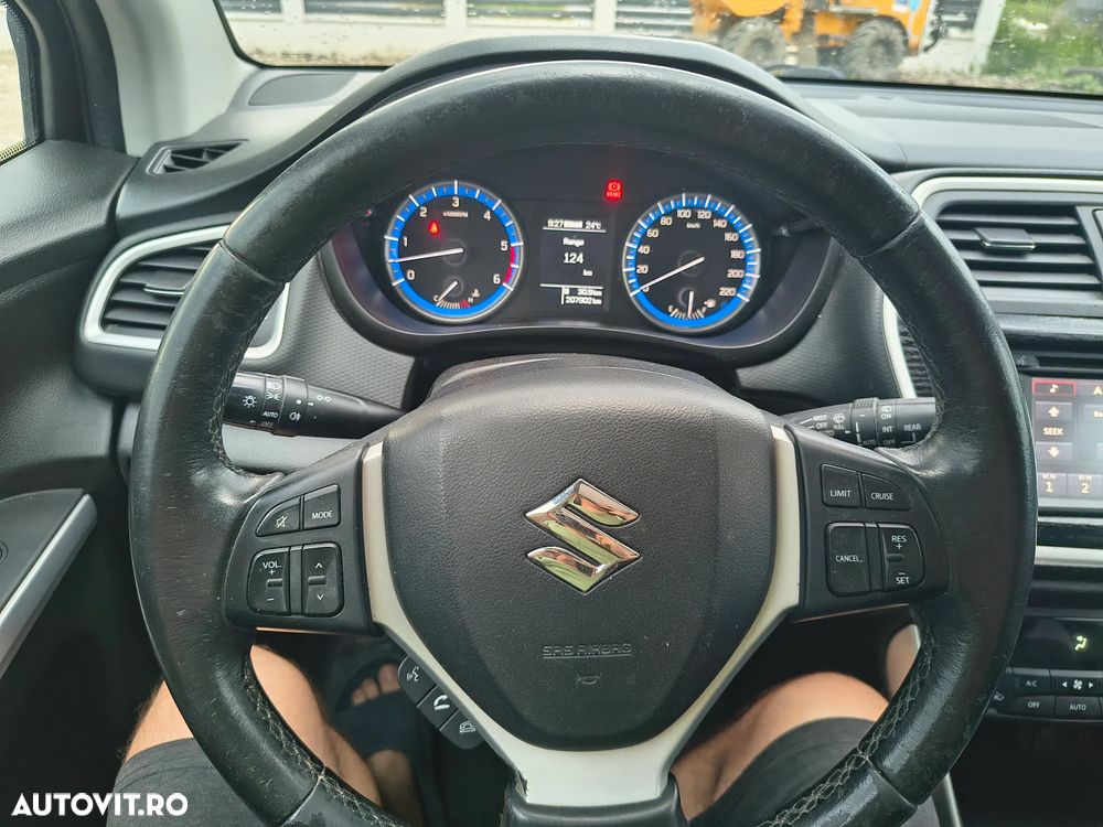 Suzuki S-Cross 1.6 DDIS Allgrip Comfort+ - 7