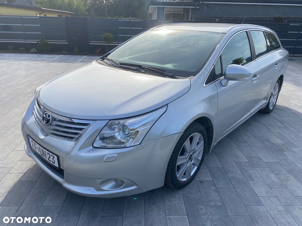 Toyota Avensis 1.8 Sol - 3