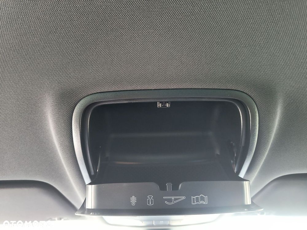 Skoda Karoq 1.5 TSI ACT Sportline DSG - 38
