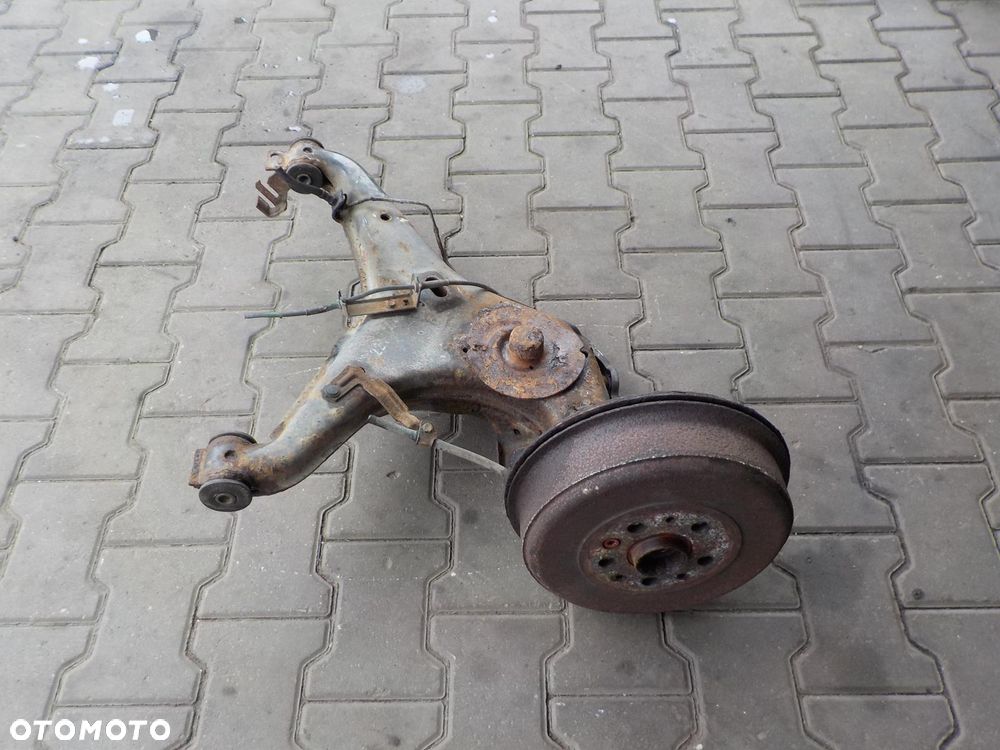 VW T4 90-95 WAHACZ LEWY PRAWY TYŁ BĘBEN - 10