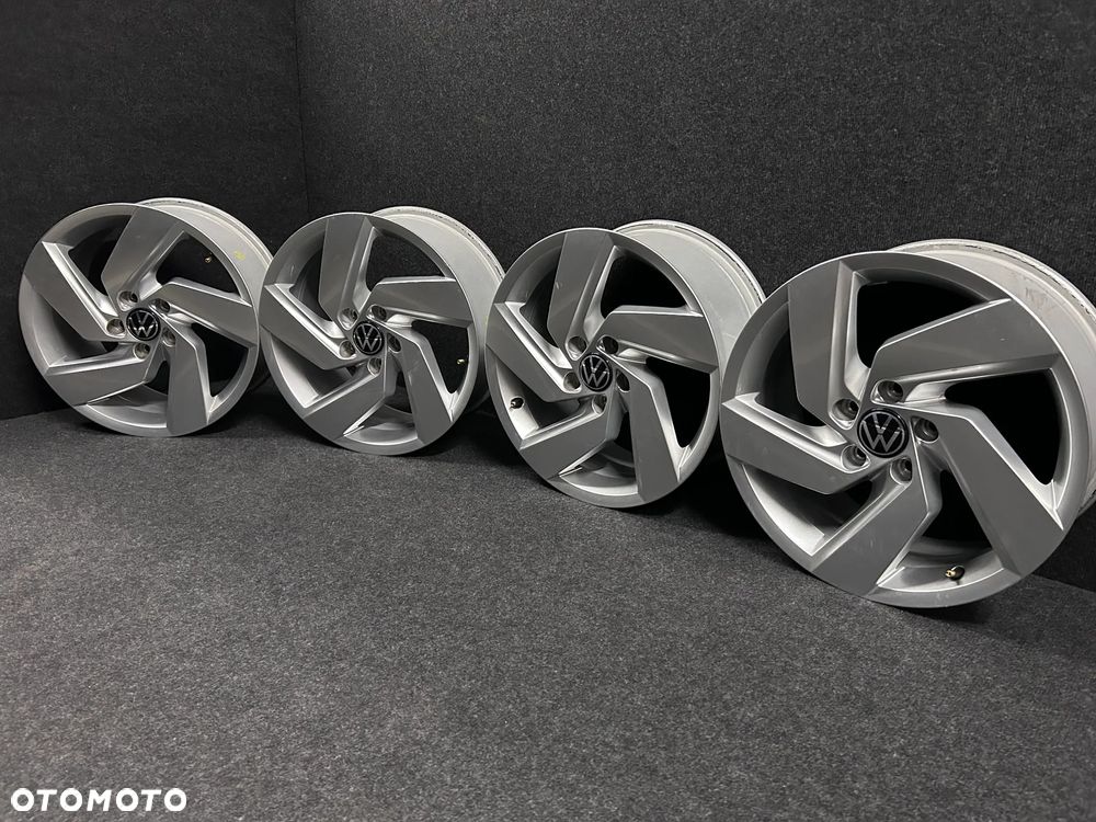 Alufelgi VW Golf 8, 7, 6, Touran, Caddy 17 cali 5x112 4szt. Ładne! - 1
