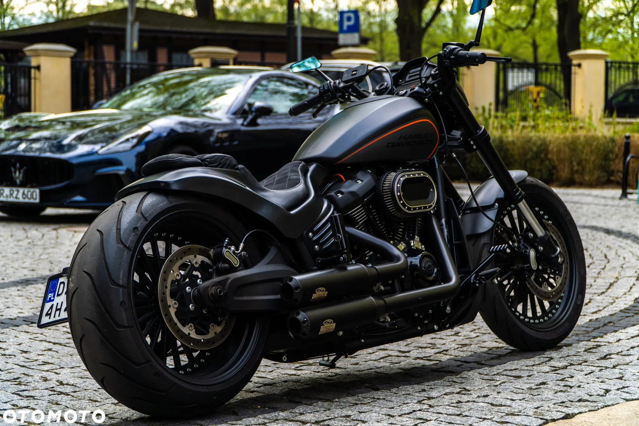 Harley-Davidson Softail FXDR - 11