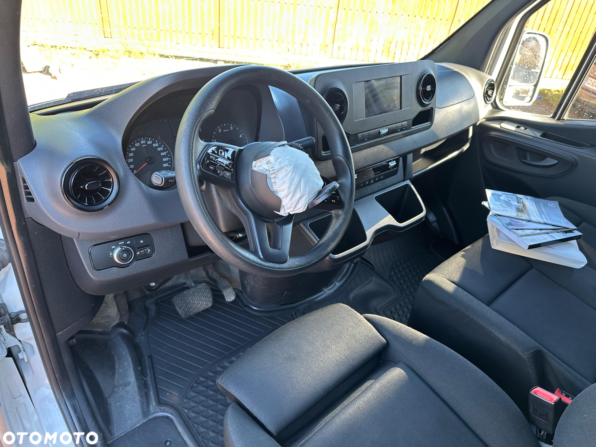 Mercedes-Benz Sprinter - 7